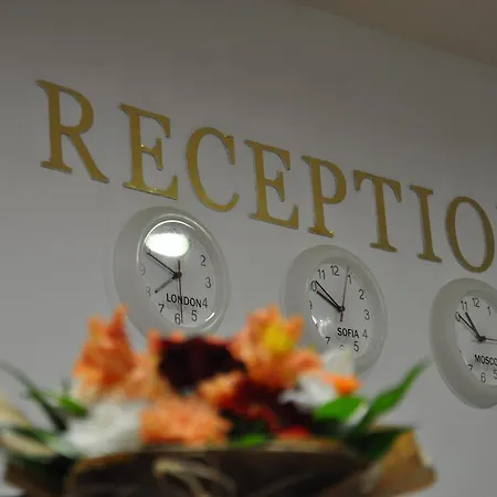 Отель Belleville