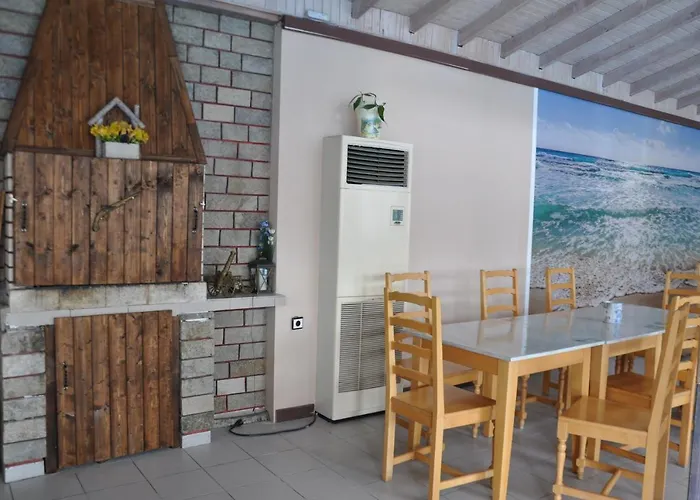 Belleville Hotell 3*